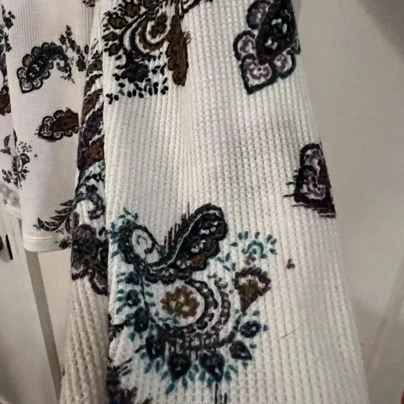 Time &tru medium long sleeve shirt - Picture 5 of 5